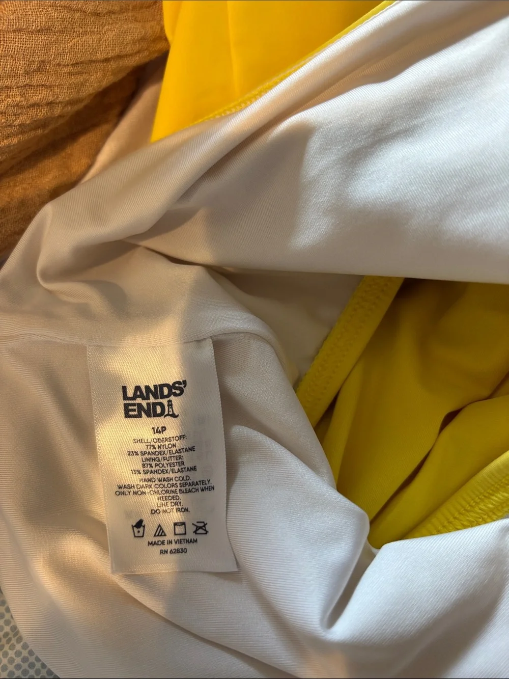 Yellow Athletic Skort / swim Skirt - Picture 3 of 4